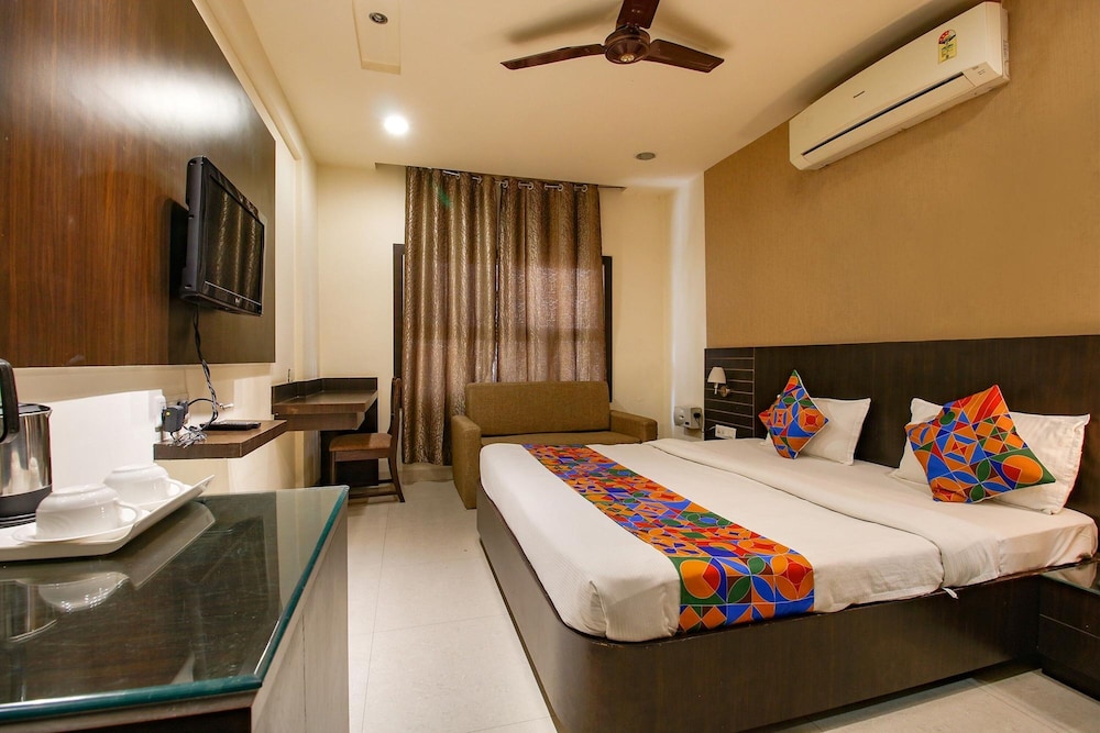 Executive Room - Photo 3