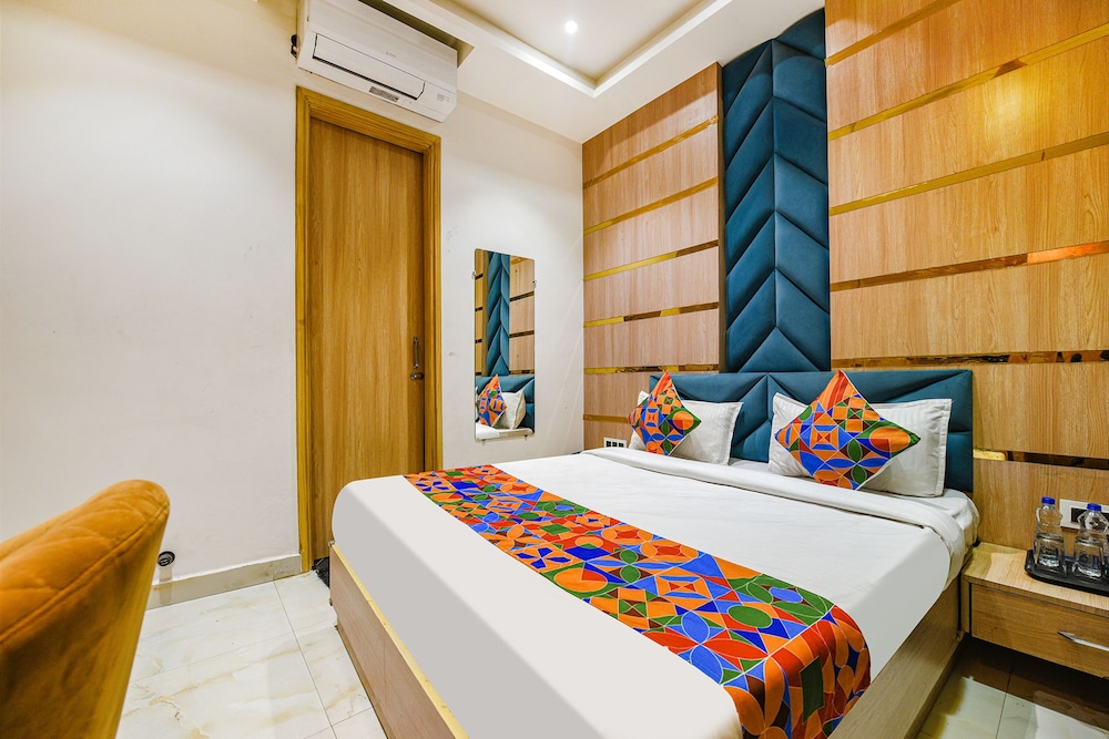 Deluxe Room - Photo 4