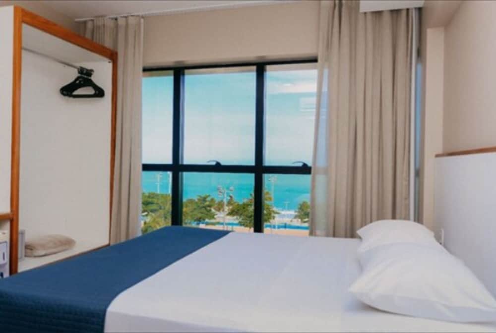 Deluxe Room - Photo 1