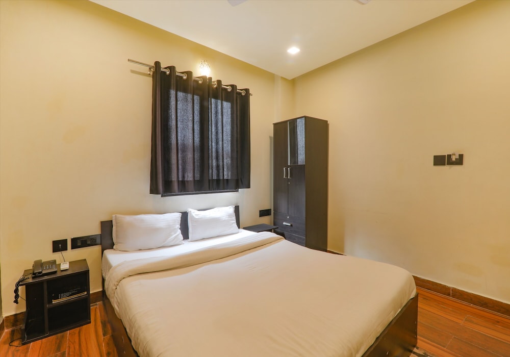 Deluxe Room - Photo 1