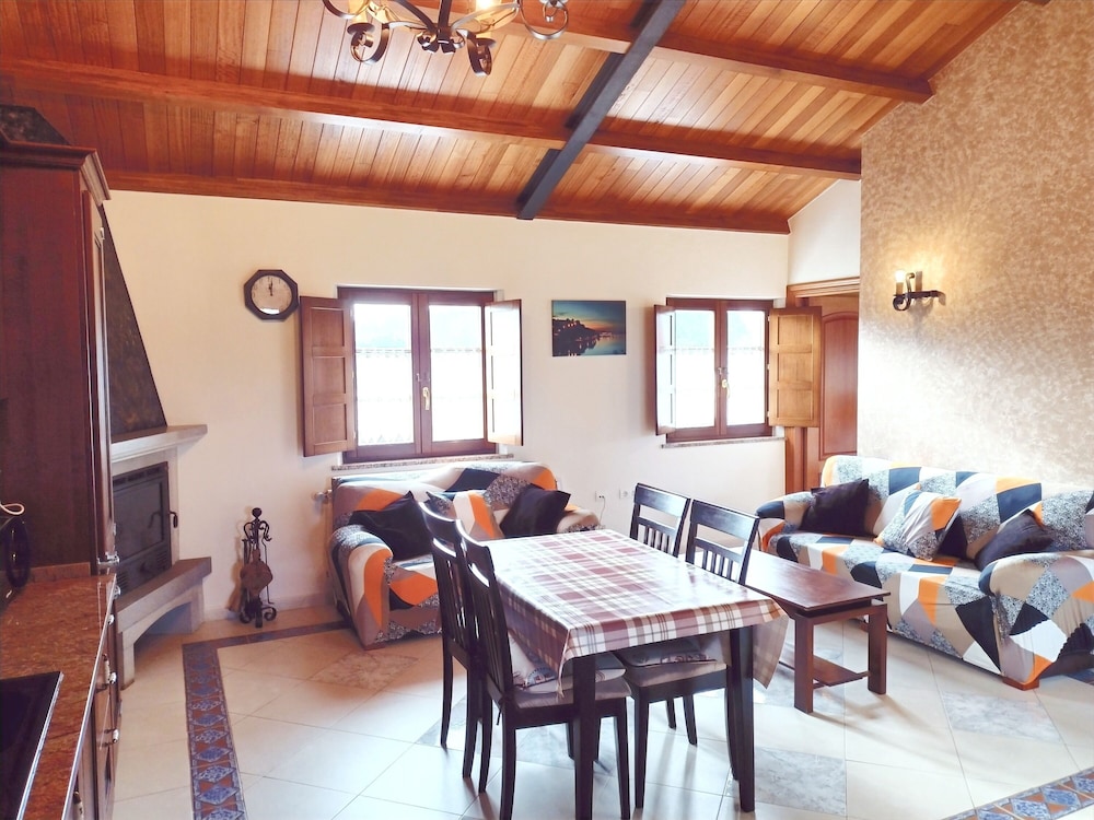 Comfort Apartment, 2 Bedrooms, Fireplace, Tower (nº3) photo 2