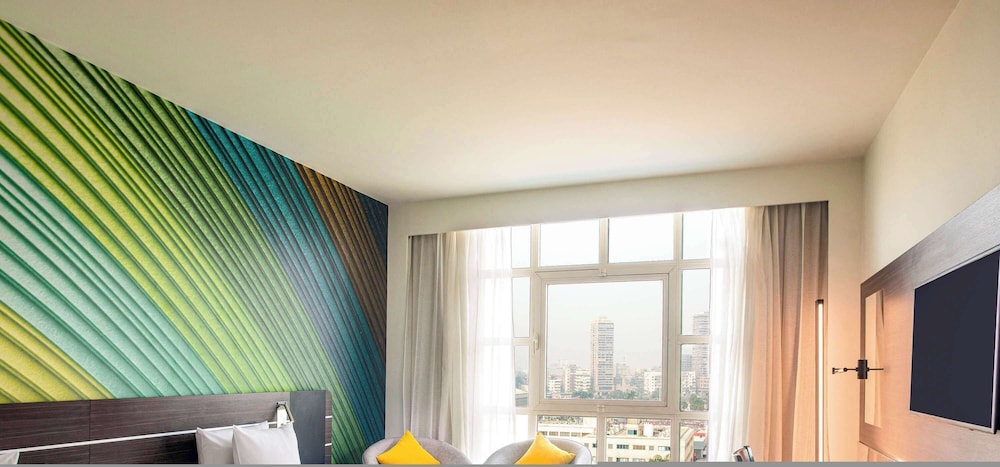 Superior Room, 2 Twin Beds (City Side)