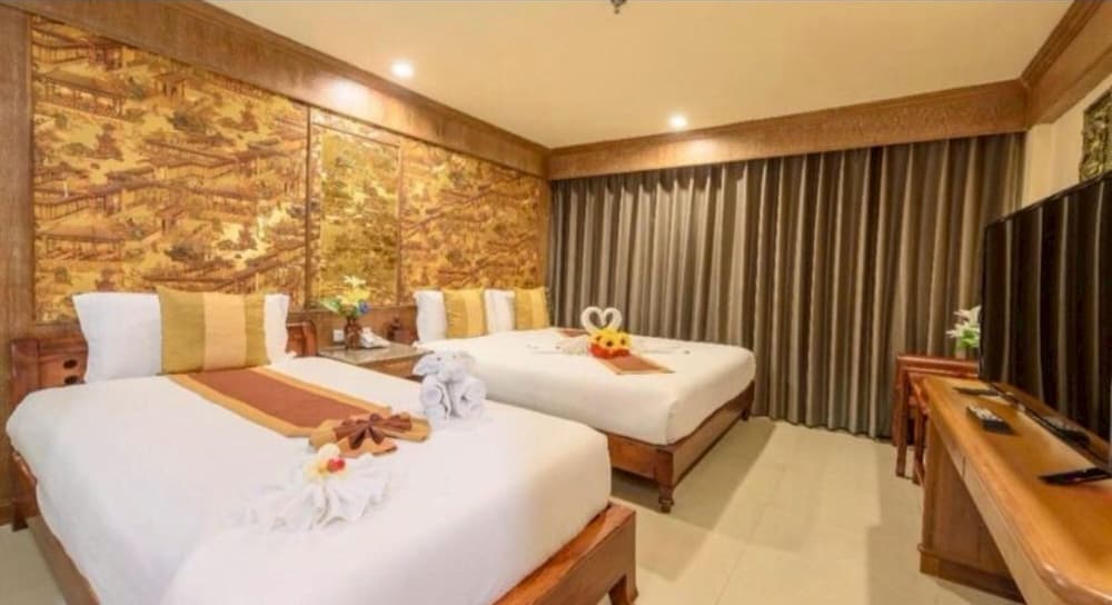 Deluxe Twin Room