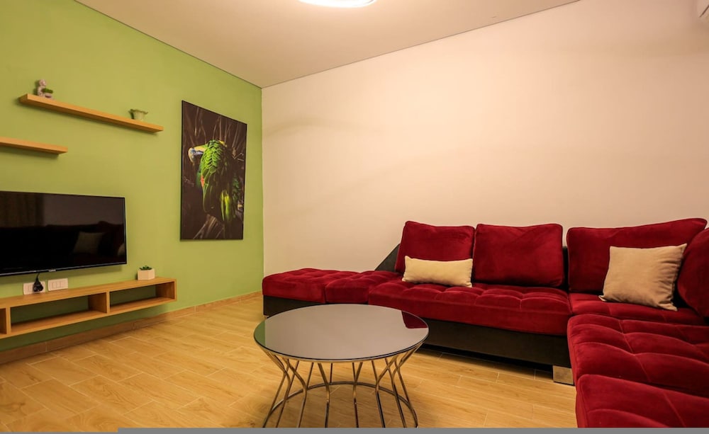 Apartment photo 1