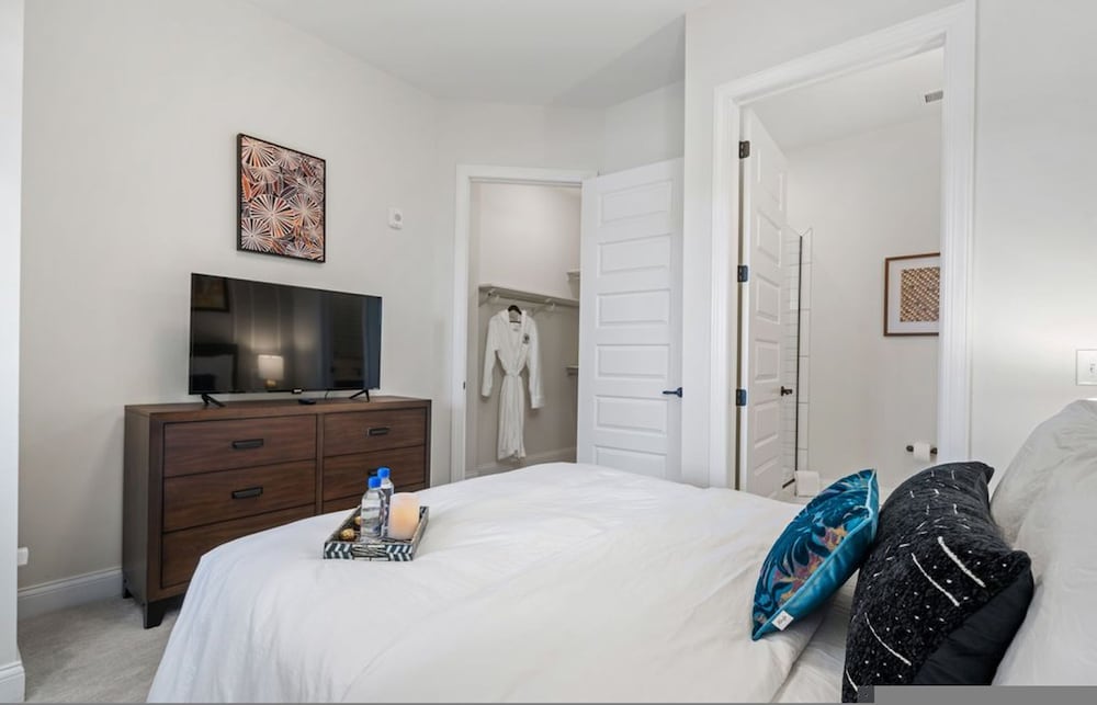 Top Floor 1BR At Luxe23, Bilde 10