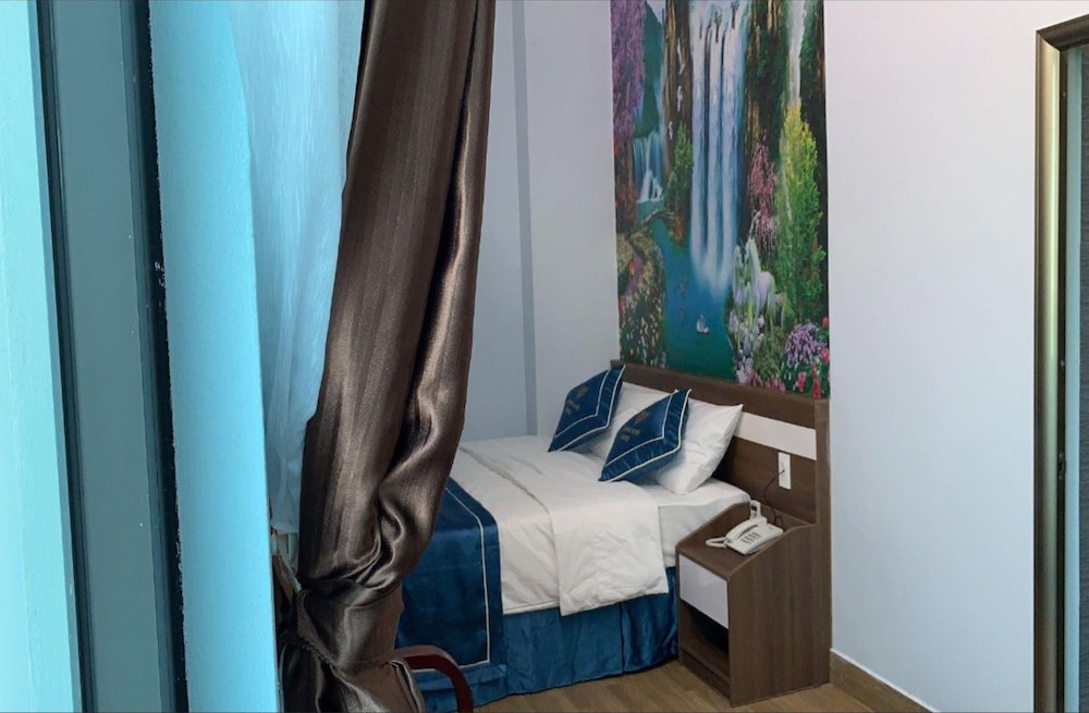Standard Double Room - Photo 7