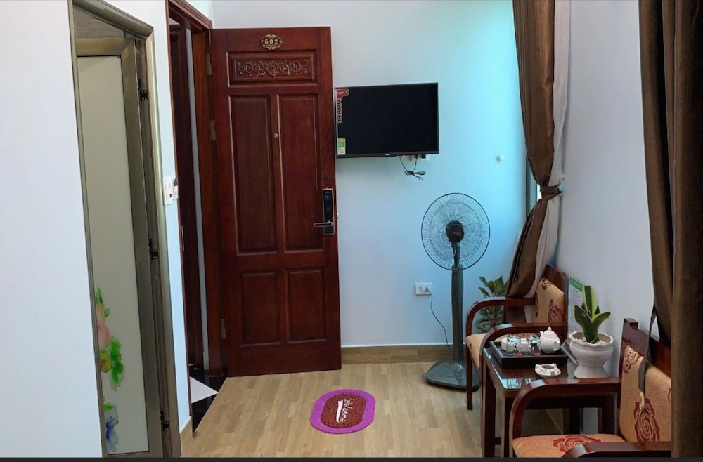 Standard Double Room - Photo 12