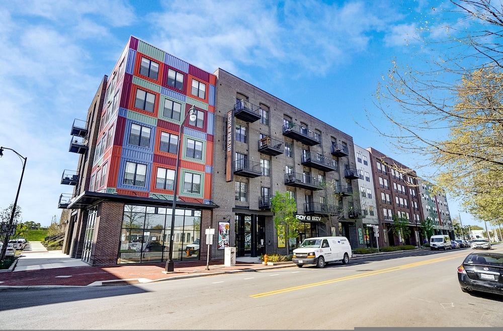 Downtown Designer 2BR Parking W D Gym Pool, Foto 25