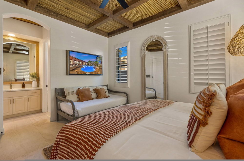 Luxe Villa Tulum in Indio, Billede 43
