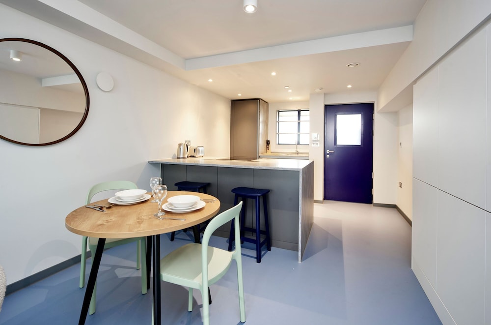 Stunning Ein-Zimmer-Apartment mit Stadtblick, Foto 4
