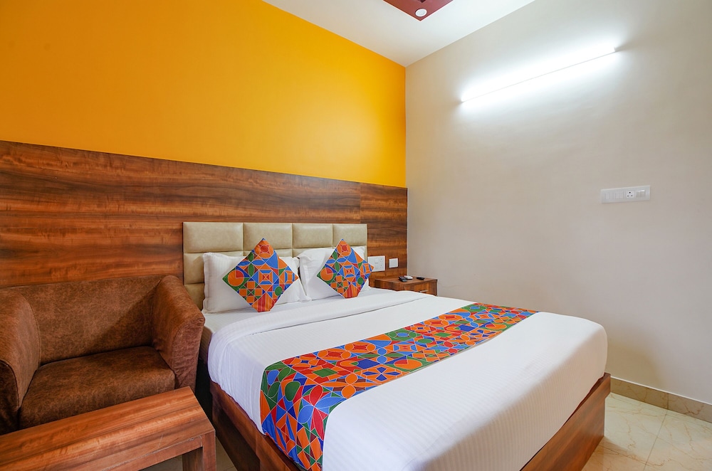 Deluxe Room - Photo 3