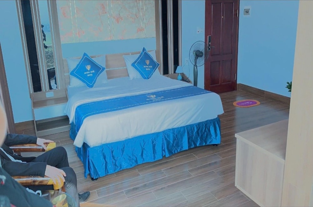 Deluxe Double Room - Photo 13