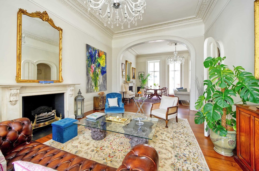 Apartment (2 Bedrooms)