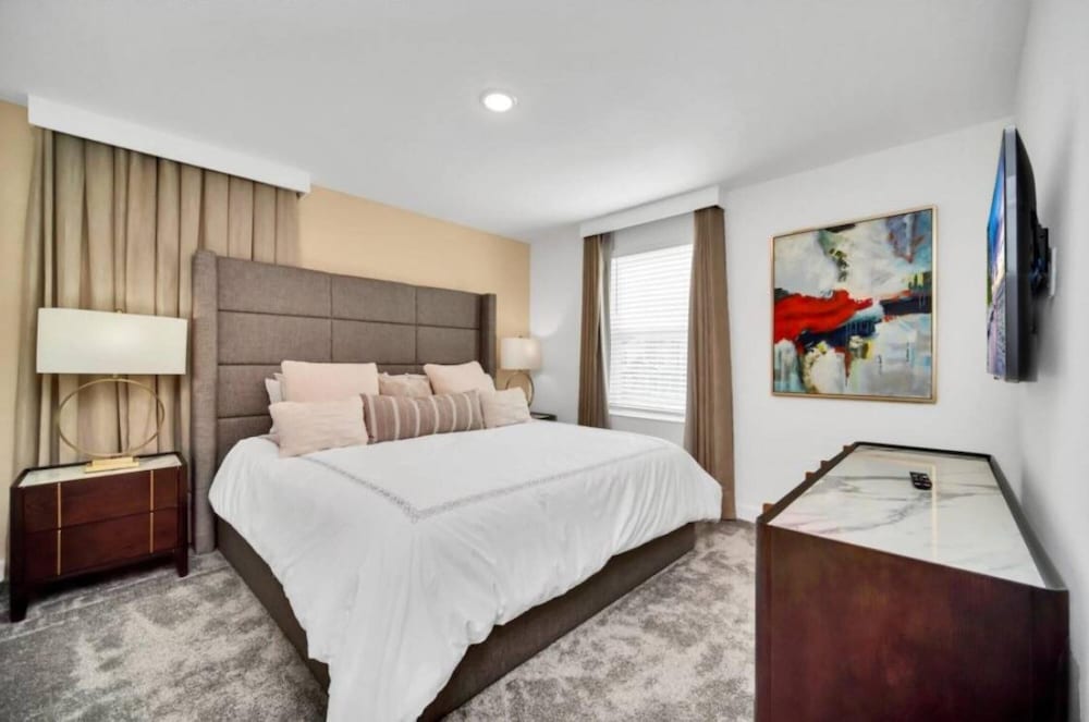 New Home at Storey Lake 9 Bedrooms and 5 Bathrooms, Foto 63