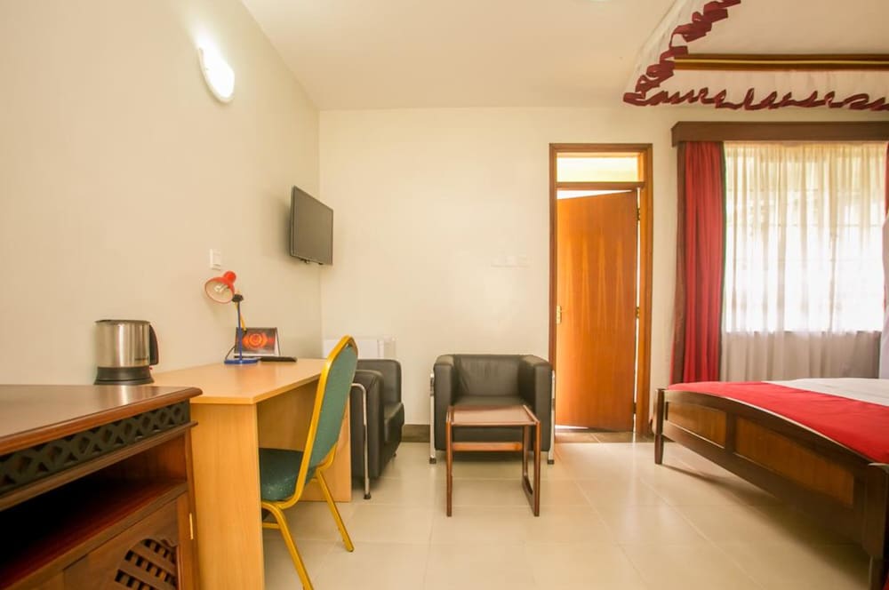 Standard Double Room, 1 Queen Bed, Balcony, City View