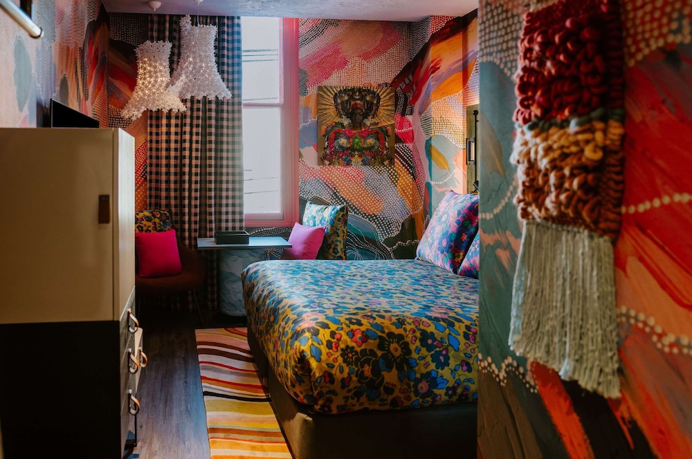 King Room with a Signature Twist photo 3