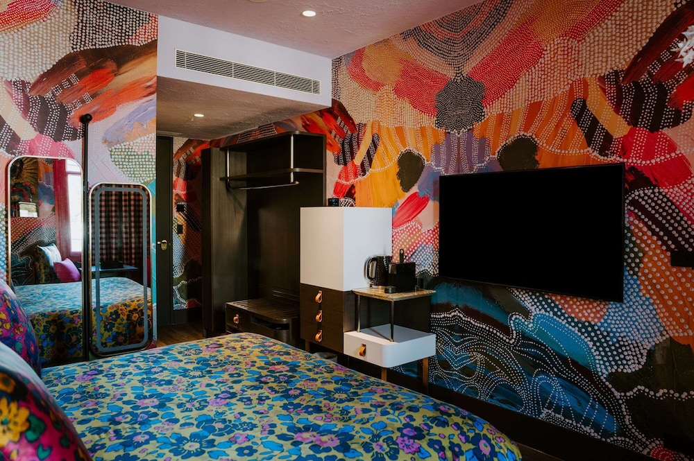 King Room with a Signature Twist photo 2