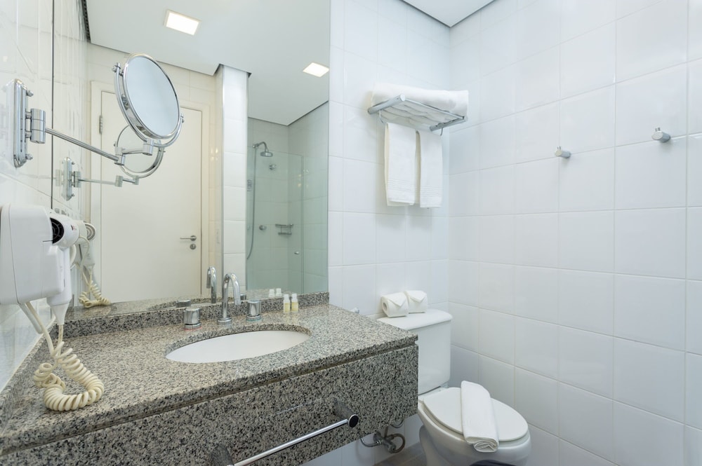Standard Double Room - Photo 6