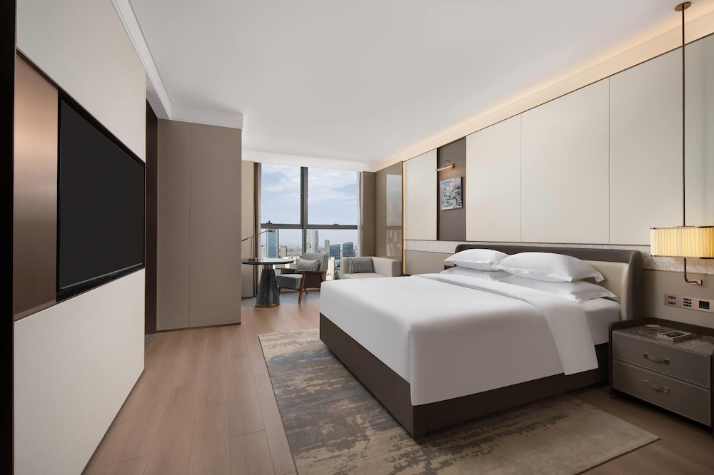 Executive Room, 1 King Bed, Non Smoking