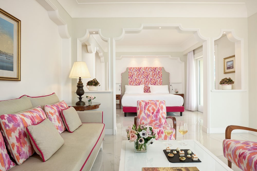 Suite, Balcony, Sea View (Imperial) - Photo 7