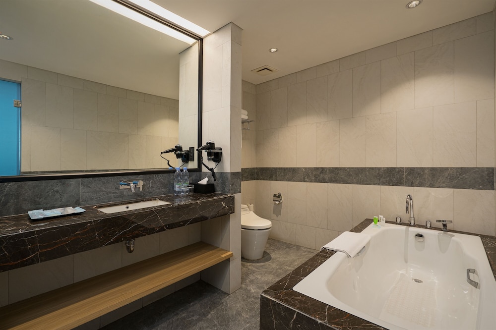 Junior Suite - Photo 2
