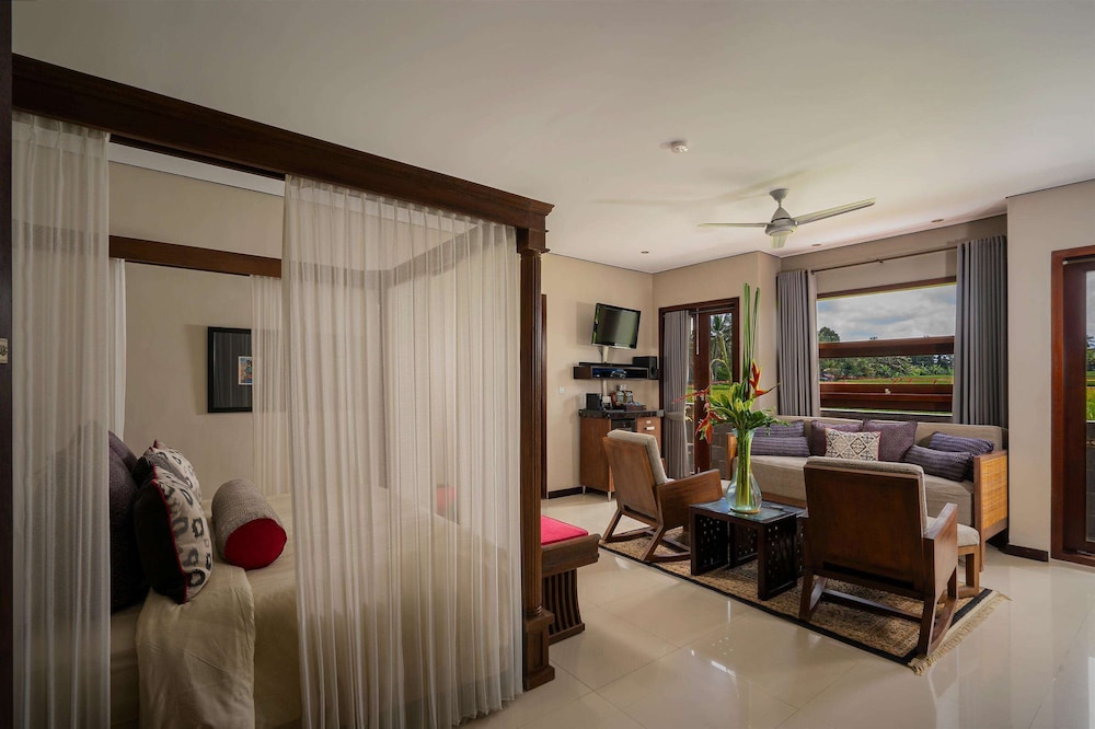 Available room