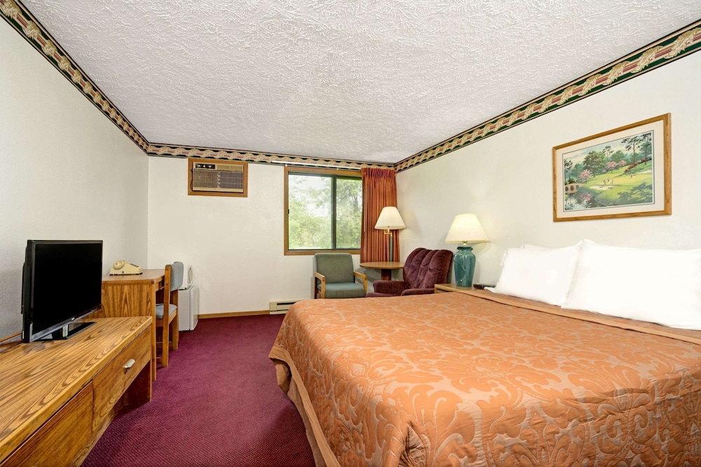 Room, Accessible - Photo 1