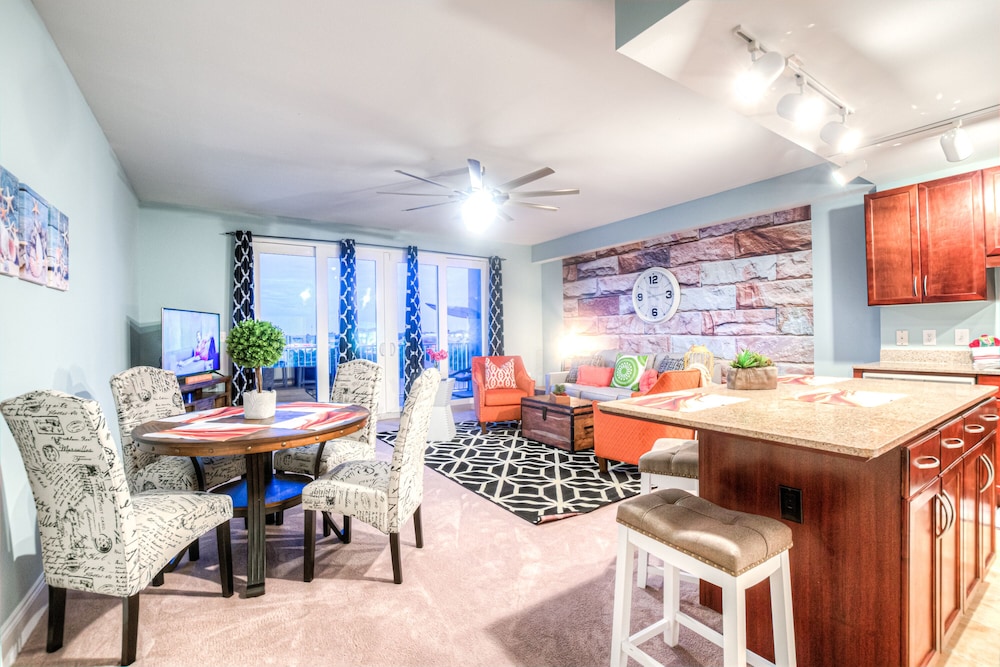 Condo, 1 Bedroom, Balcony, Lake View (416)