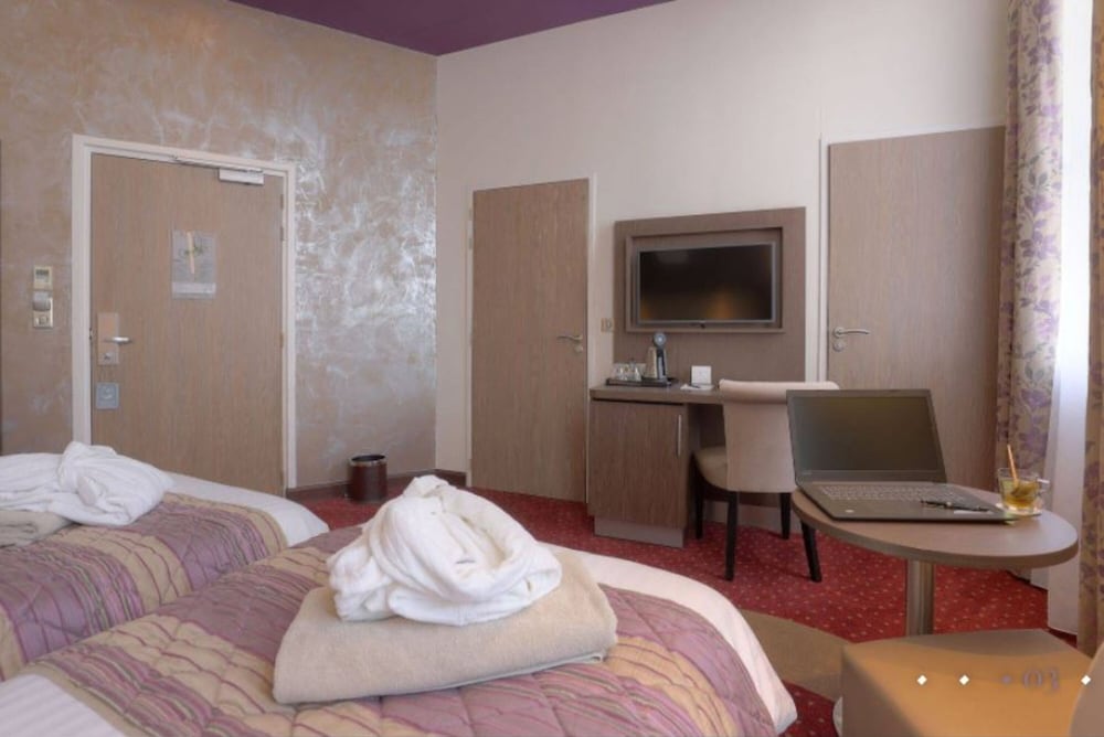 Superior Twin Room - Photo 3