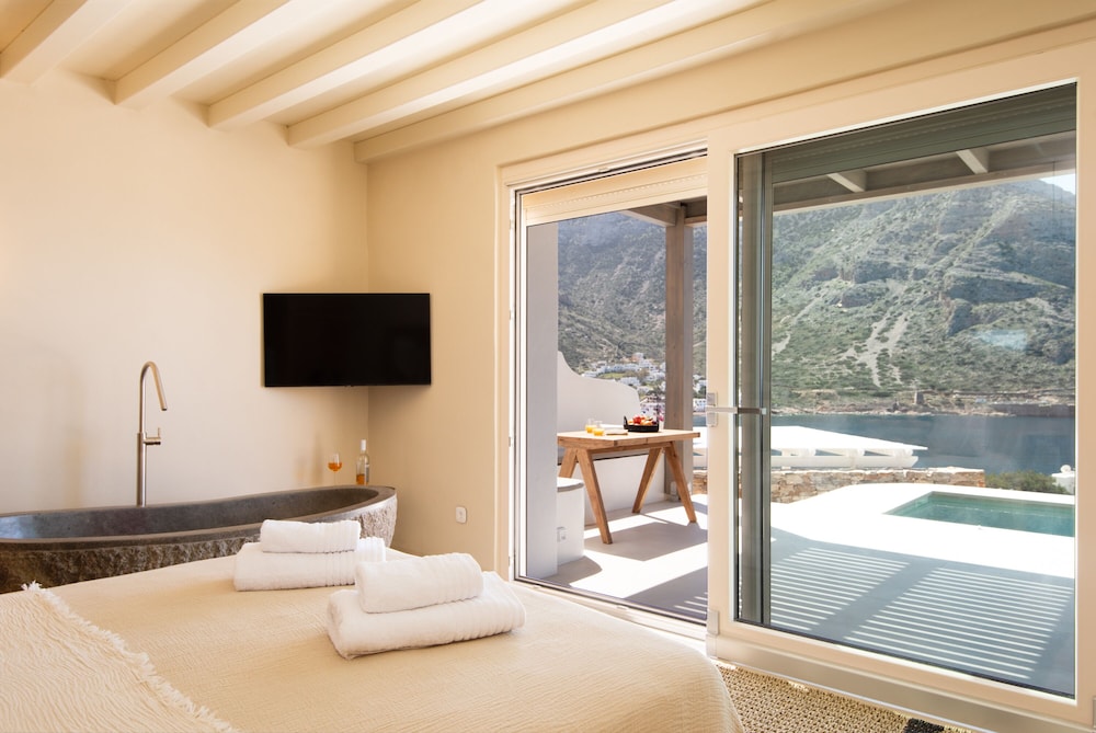Exclusive Villa, 1 Bedroom, Private Pool, Sea View photo 3