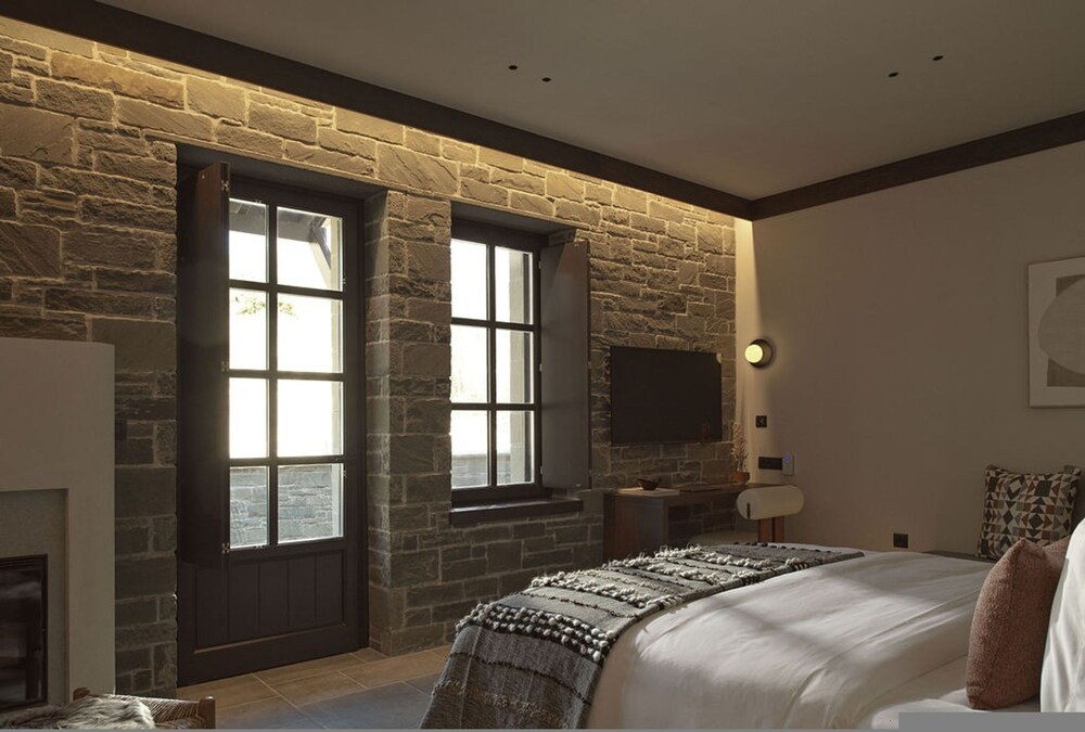 Suite, Accessible photo 2