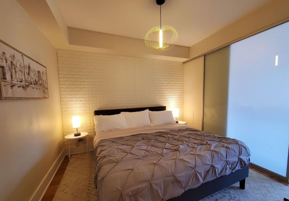 Comfort Apartment, 1 King Bed with Sofa bed