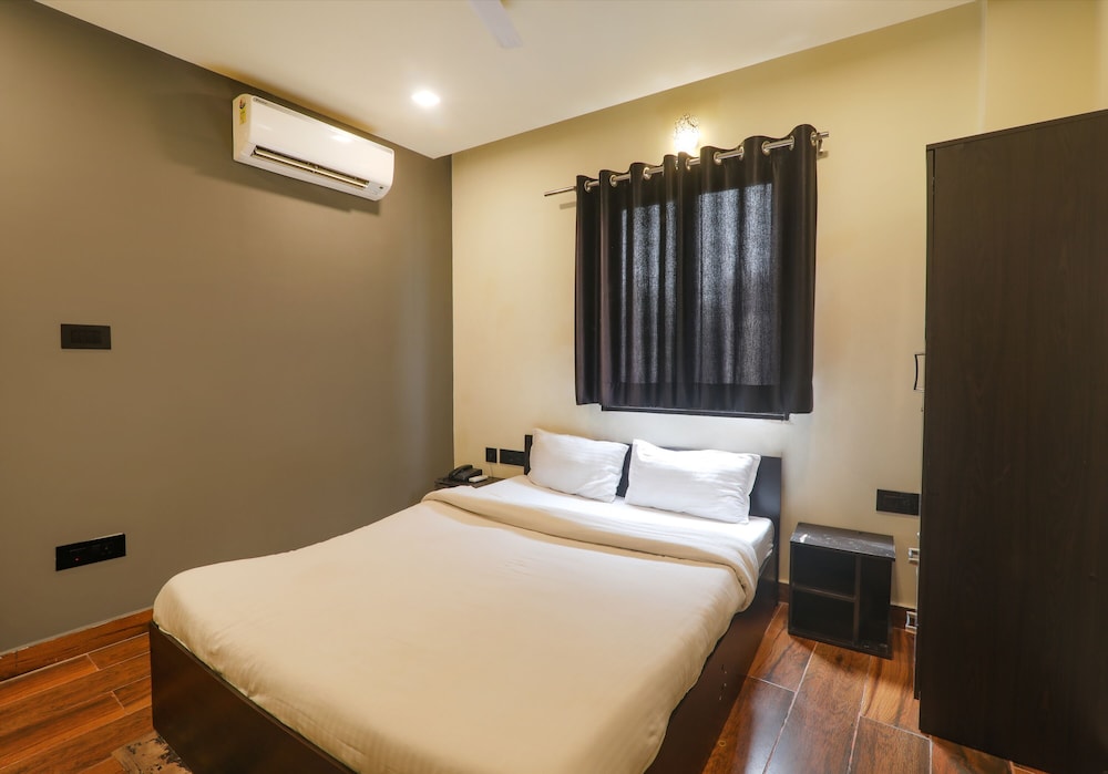 Deluxe Room - Photo 2