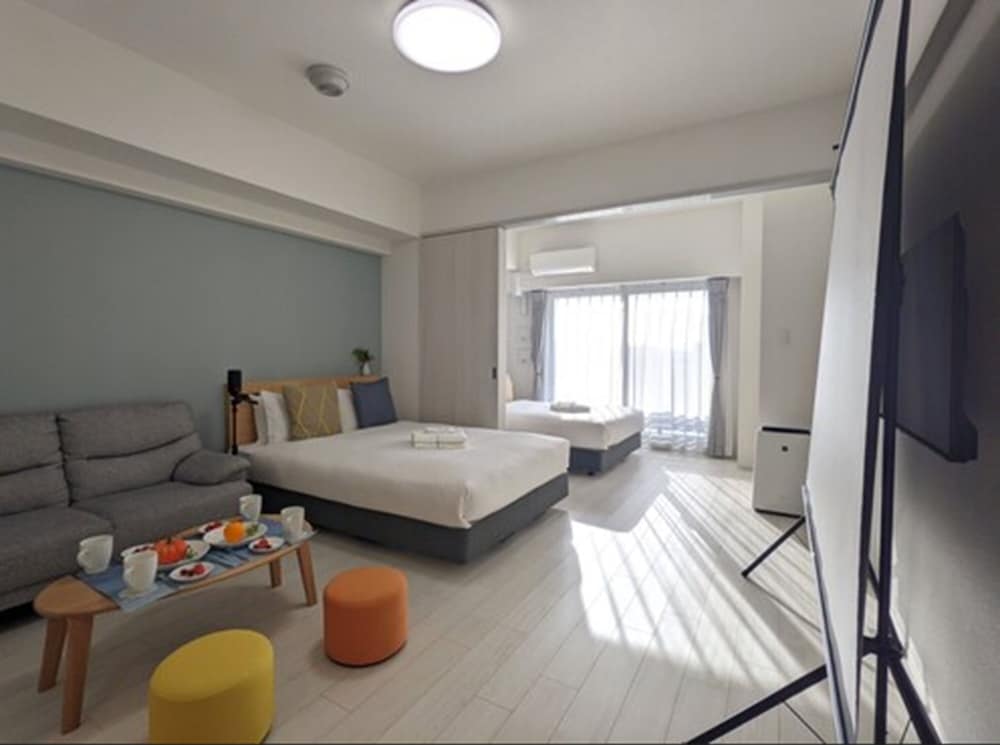 Design Twin Room