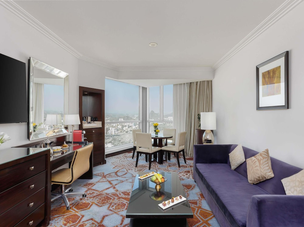 Executive Suite, 2 Bedrooms, City View