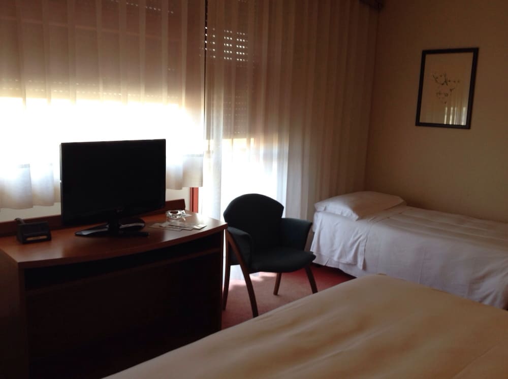 Triple Room - Photo 6