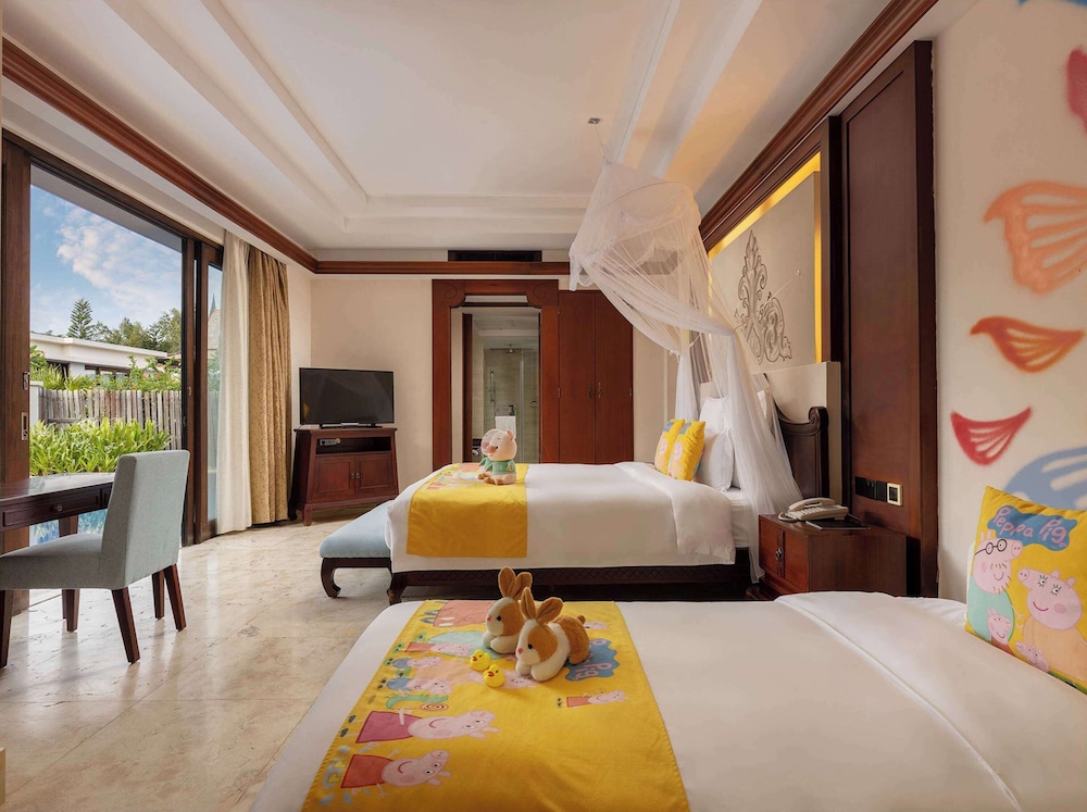 Family Villa, 1 King Bed, Private Pool photo 2