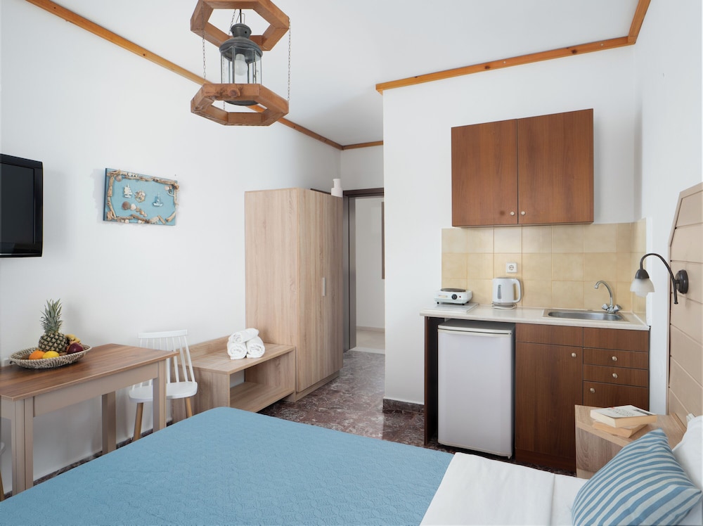 Standard Double or Twin Room photo 2