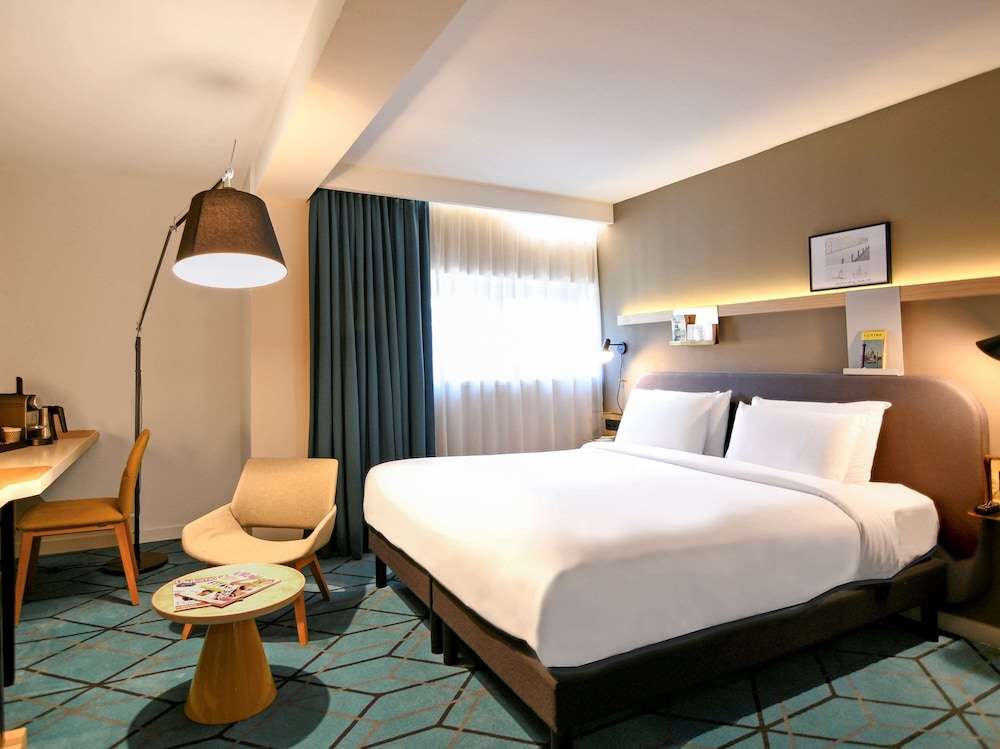 Privilege, Premium Room, 1 King Bed - Photo 5