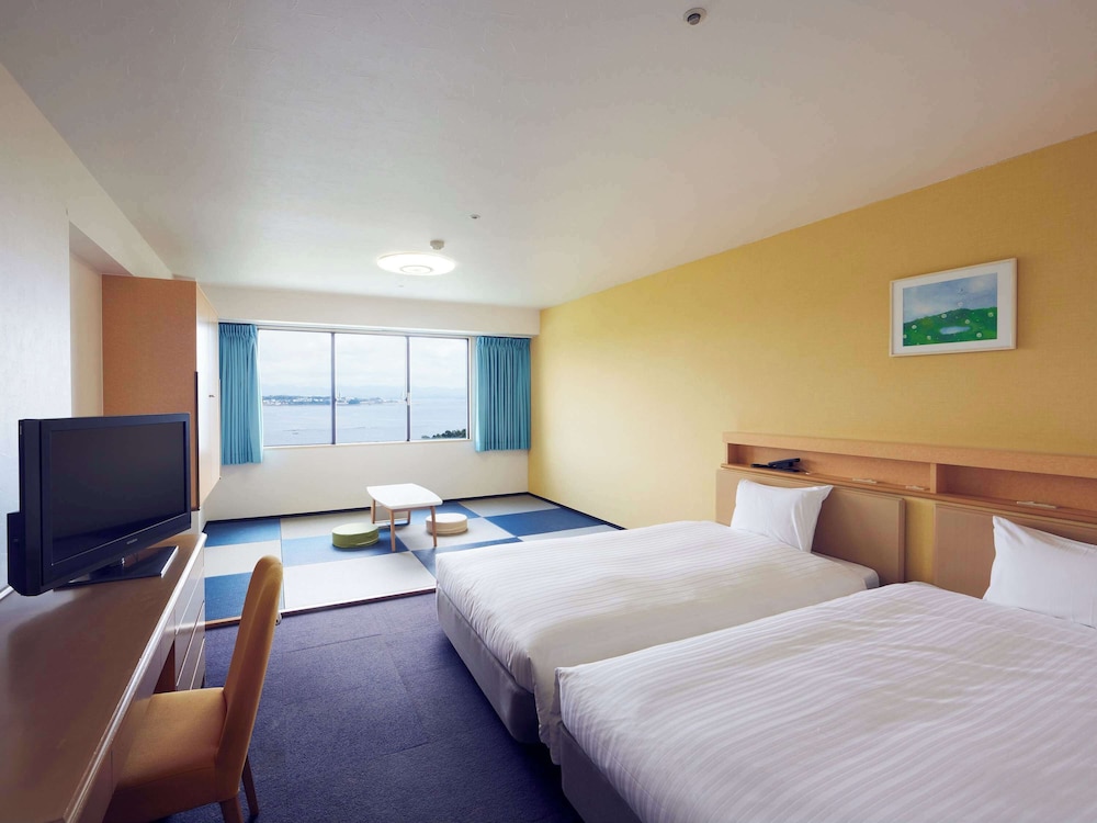 Classic Room, 2 Twin Beds, Sea View