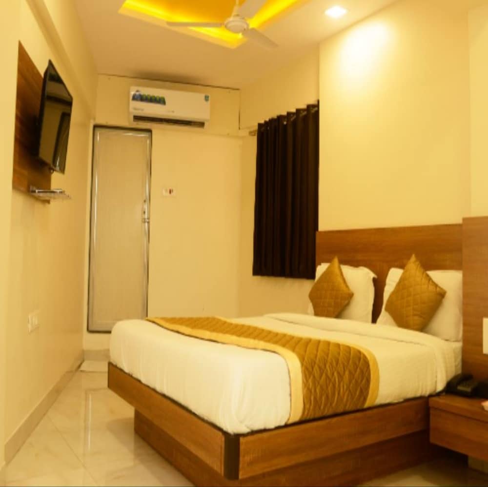 Deluxe Double Room - Photo 1