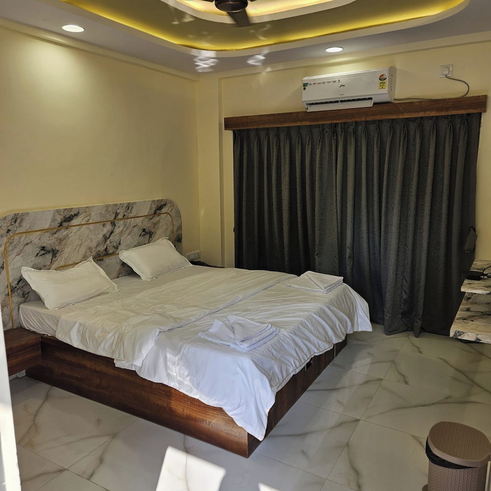 Deluxe Room, Balcony photo 2