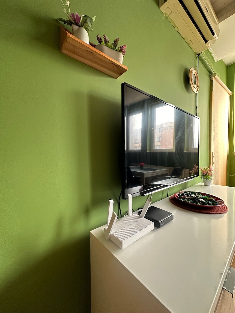 Apartment, City View photo 3