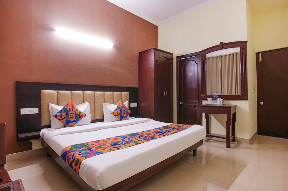 Deluxe Room - Photo 3