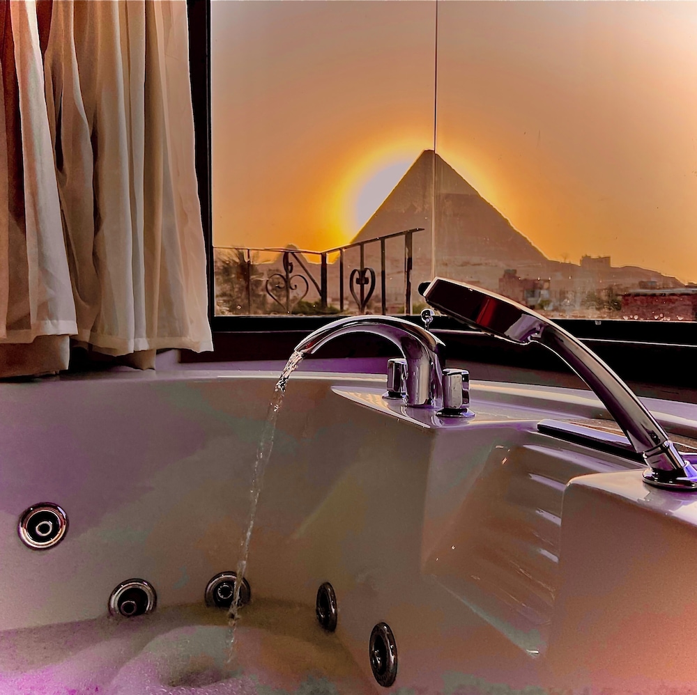 Royal Suite, Balcony, Mountain View