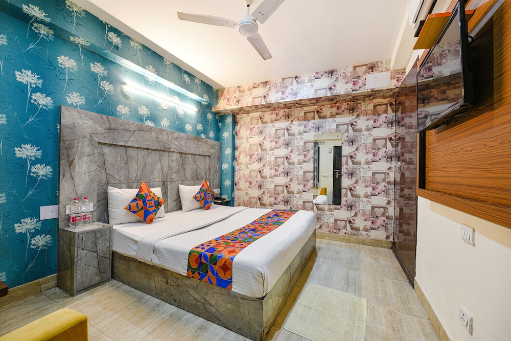 Deluxe Room - Photo 1