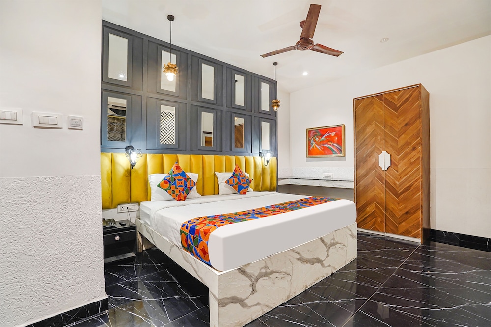 Luxury Room, 1 Queen Bed