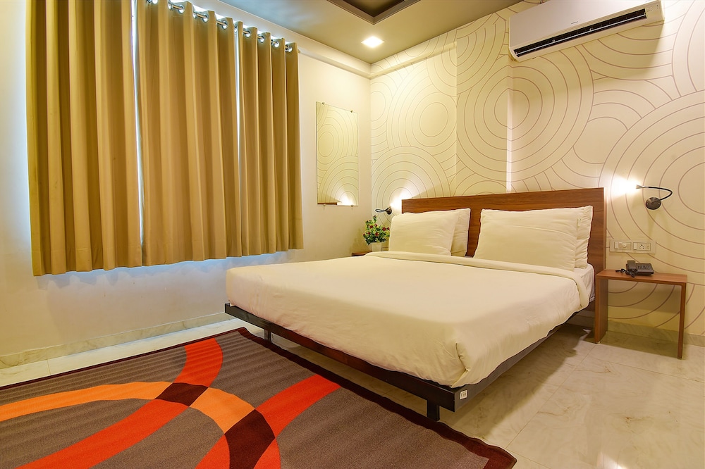 Deluxe Room - Photo 1
