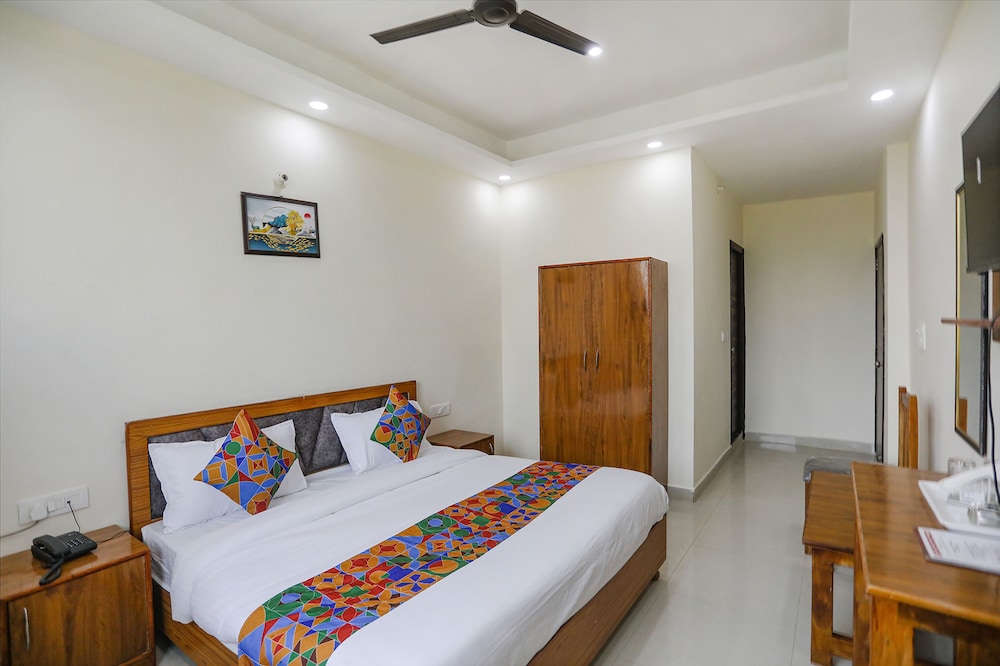 Deluxe Room, 1 Double Bed