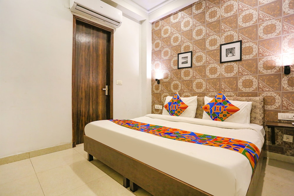 Deluxe Room - Photo 1